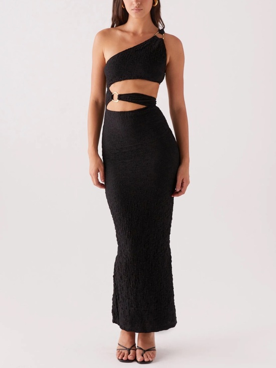 Peppermayo Dresses & Skirts - NWT Peppermayo Black Maxi Dress